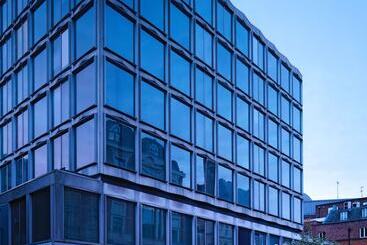 Отель St Martins Lane London