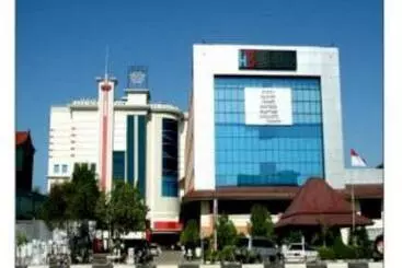 فندق Banjarmasin International