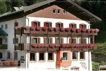 Szálloda Alpino Plan