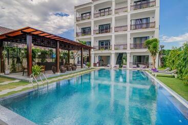 White Lotus Hotel Hoian