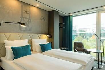 Motel One Munich   Parkstadt Schwabing