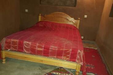 Authentique Riad M Hamid