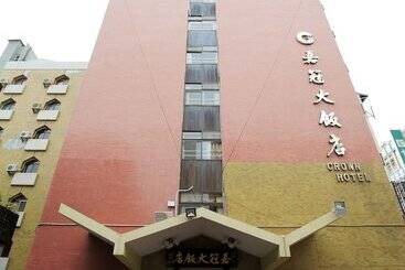 Hotel Chiayi Crown