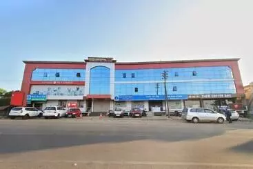 هتل O Coorg Mandarin