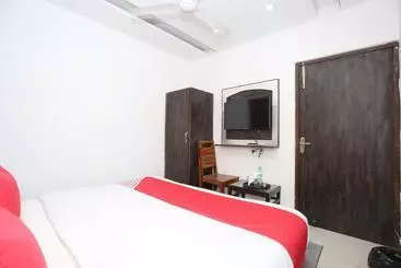 Hotel Royal Blue By Oyo Rooms