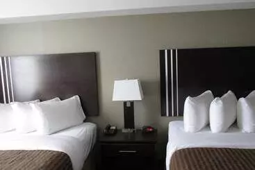 Hotel Sigma Inn & Suites