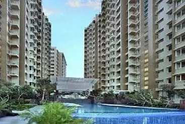 アパートホテル The Malibu Suites Balikpapan By Sissae Living