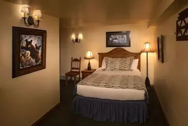 Huoneisto Alpine Village Suites