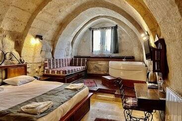 בית מלון כפרי Harkasos Cave