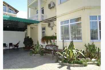 Pensão Guest House Na Tsvetochnoy