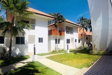 Heartland Hotel Serviced Rooms & Apartments