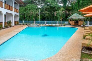 هتل Alona Vida Beach Hill