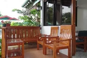 Nonoy Matt Bed & Breakfast