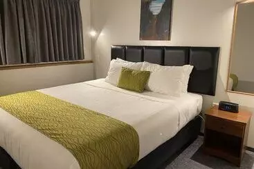 فندق Asure Townsman Motor Lodge