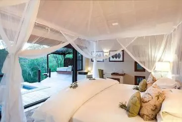 ホテル Simbambili Game Lodge