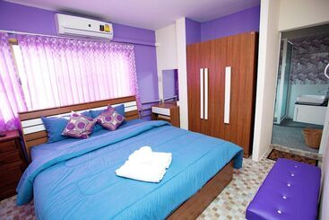 Pensione Sea Breeze Guesthouse