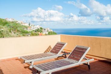 Ferienwohnungen Apartamentos Rural Los Charcos