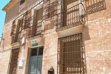 ベッドアンドブレックファースト Mansion Taratatá