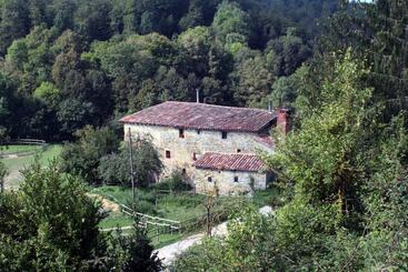 Сельский отель Masía El Güell