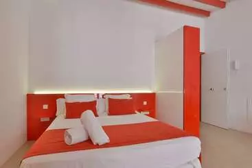 Turistihuoneistot Lonja Suites Apartments