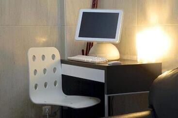 Pension Residencia J. Lago