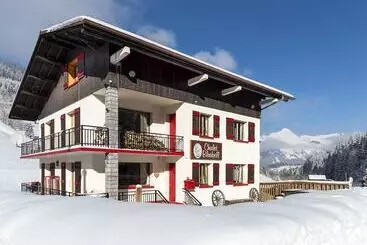 Chalet Bluebell