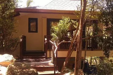 Vakantie-appartementen Lom Choi Villa