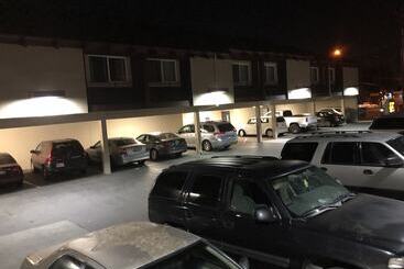 مُتل Casa Royal Inn