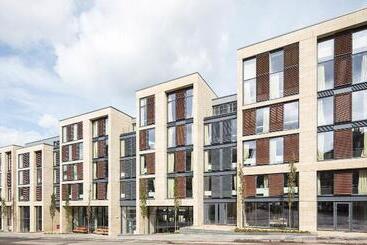 Aparthotel Salisbury Court