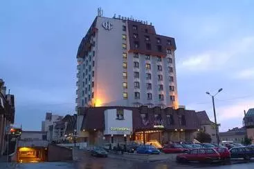 هتل Continental Forum Tirgu Mures