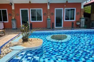 Hotelli Sairee View Resort