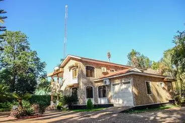 ユースホステル Mama Thea Homes