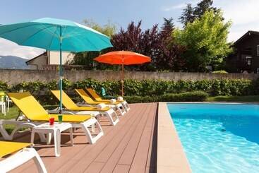 Hotel Hôtel A L Ombre Des Marronniers