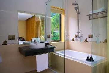 هتل Trang An Retreat