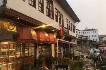 Kuscu Han Otel