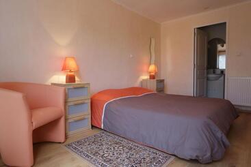 צימר Les Tours De Bombel