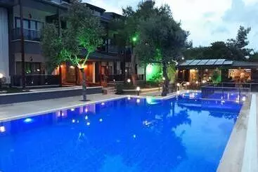 Hotel The Sarigerme Inn