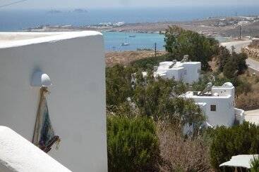 Majatalo Blue Bay Heliolithos