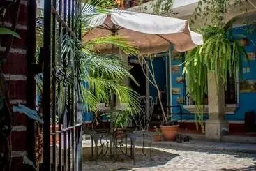 تختخواب و صبحانه Posada Maya