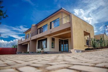 هتل Isimbi Murugo