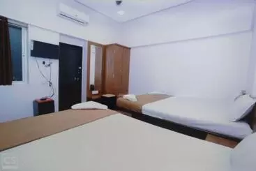 Hôtel Rajhuns Deluxe Lodging