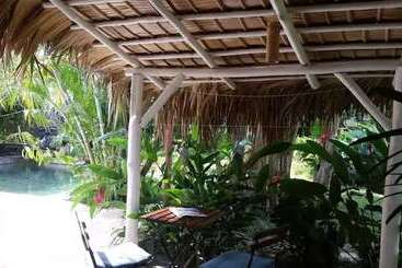 تختخواب و صبحانه Casa Picaflor