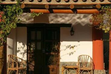 簡易ホテル El Hospedaje