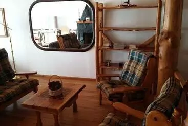 簡易ホテル Hosteria Lekun Lekun