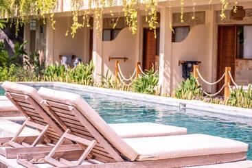 Nocleg ze śniadaniem Mango Lodge