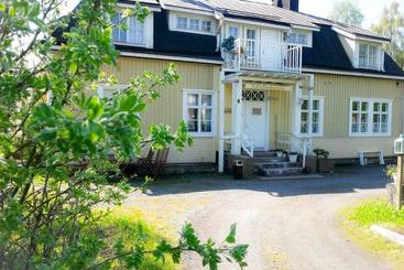 Bed and Breakfast Villa Rauhasalo