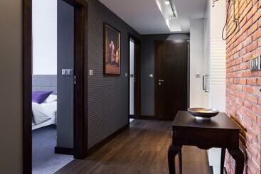 ツーリストアパートメント Elite Apartments Garbary Old Town