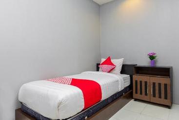 هاستل Rumah Leting Homestay By Oyo Rooms