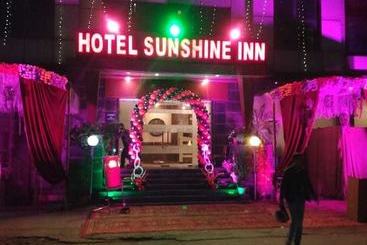 酒店 Hoel Sunshine Inn
