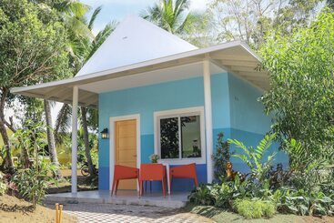 Hotel Maayo San Remigio